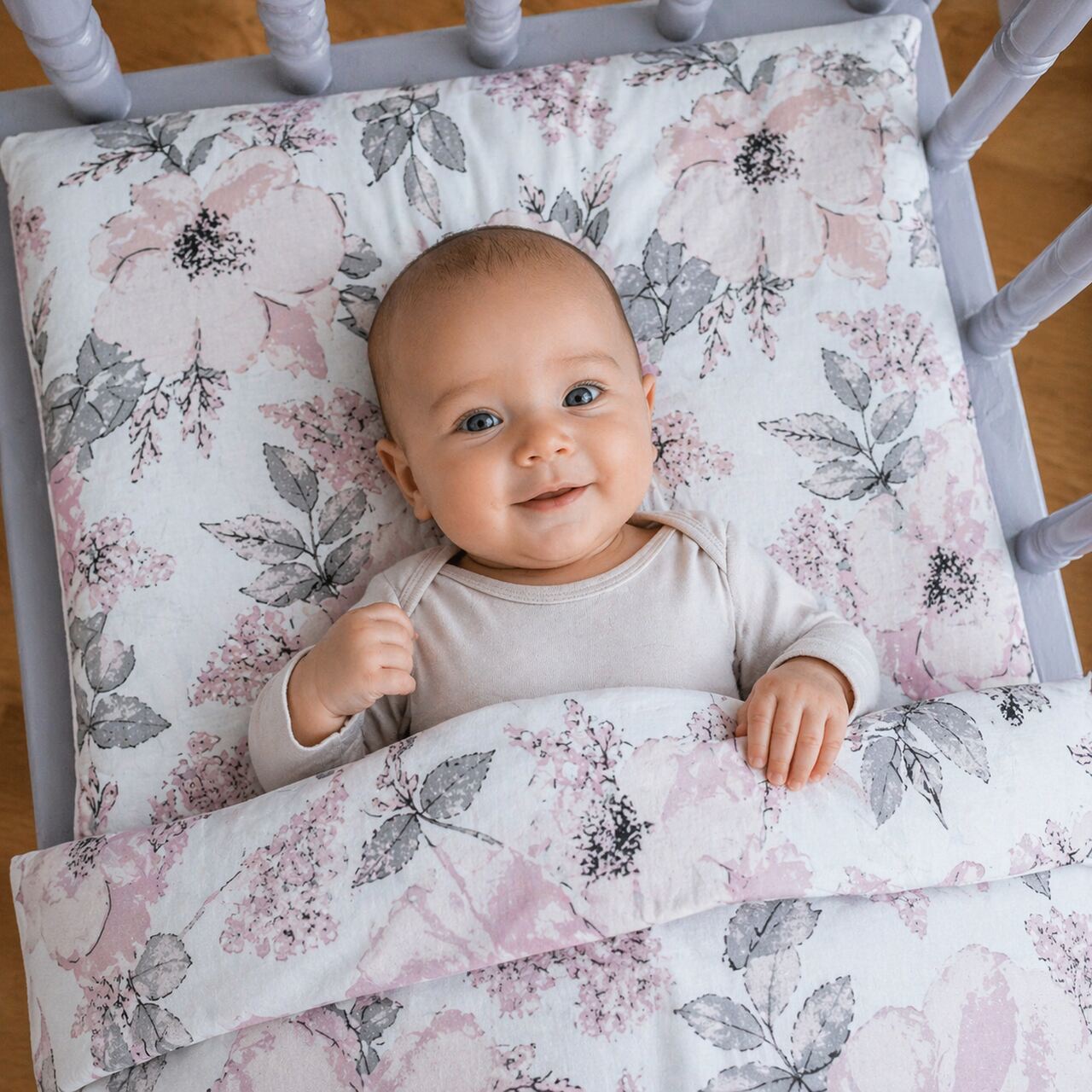 REVERSIBLE BABY BEDDING SET PEONIES