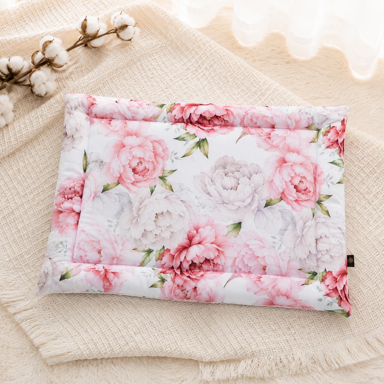 FLAT BAMBOO PILLOW PEONIES