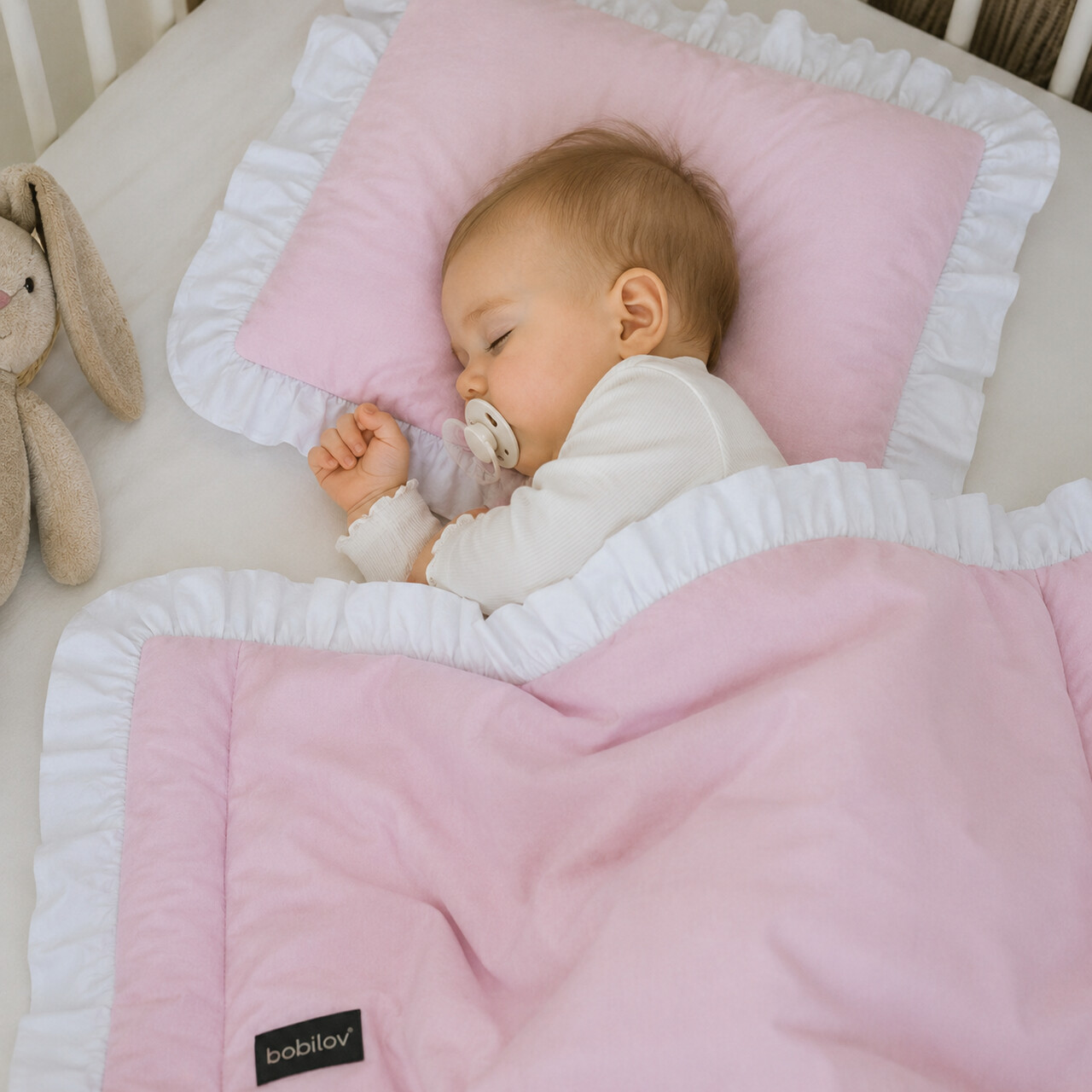 CRIB BEDDING SET WITH FLOUNCE PINK